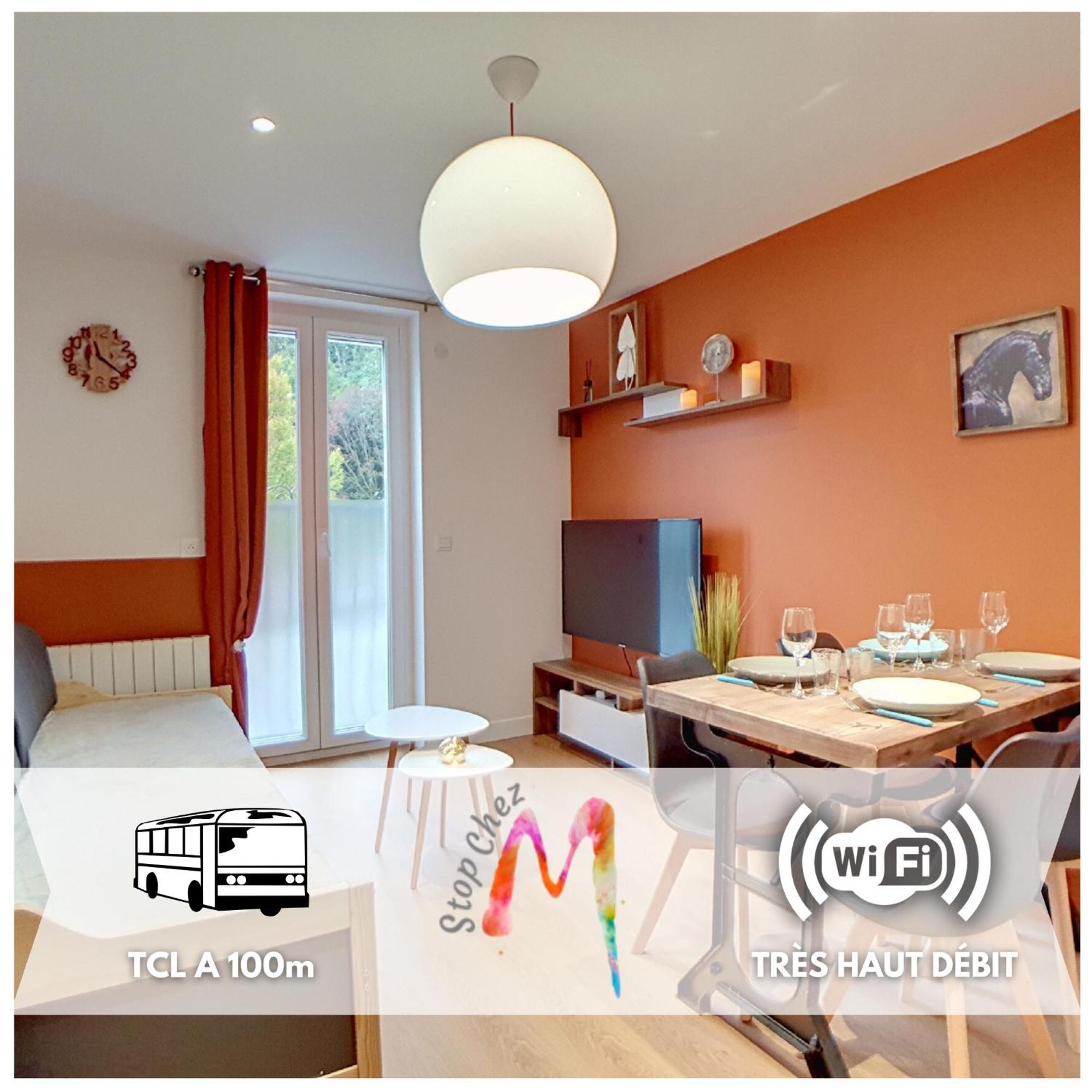 Stop Chez M Select Saga # Qualite # Confort # Simplicite Saint-Fons Exterior foto
